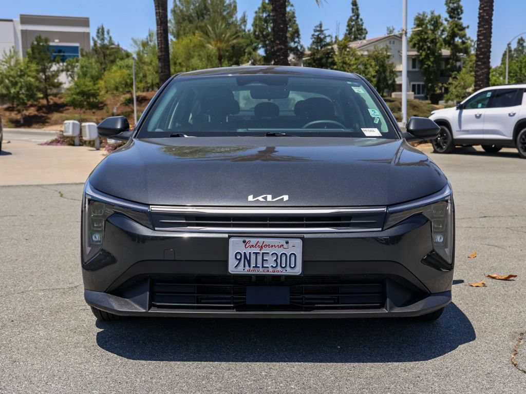 Used 2025 Kia K4 FWD image 9