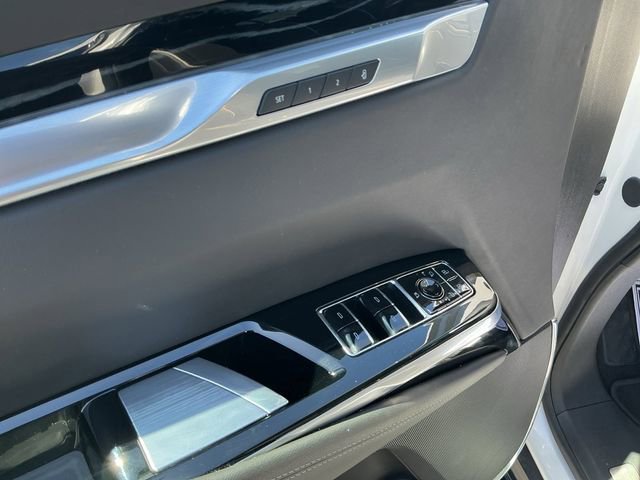 Used 2025 Cadillac Escalade Sport w/ LPO, ONYX Package AWD/4WD image 19