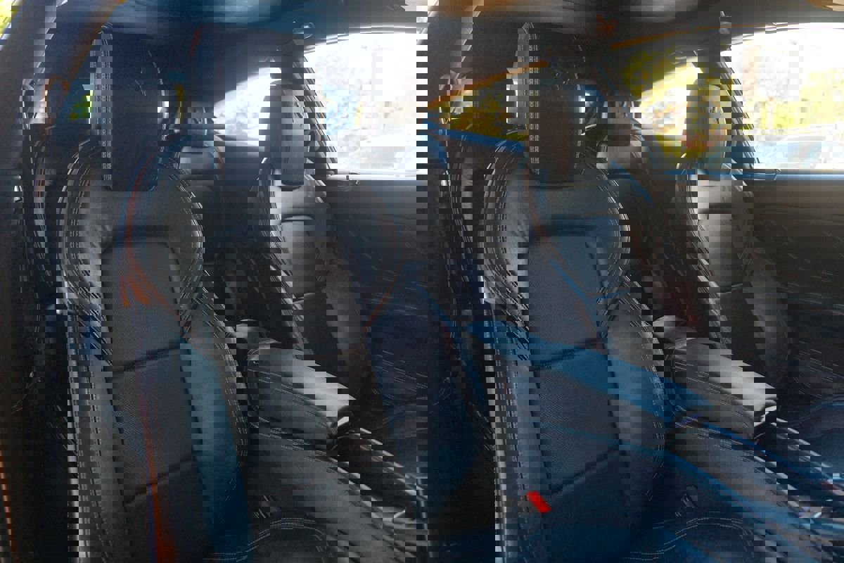 Used 2012 Ferrari FF image 28