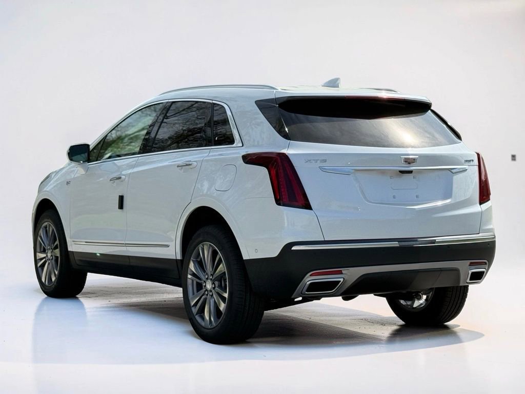 New 2026 Cadillac XT5 Premium Luxury w/ Driver Assist Package FWD image 11