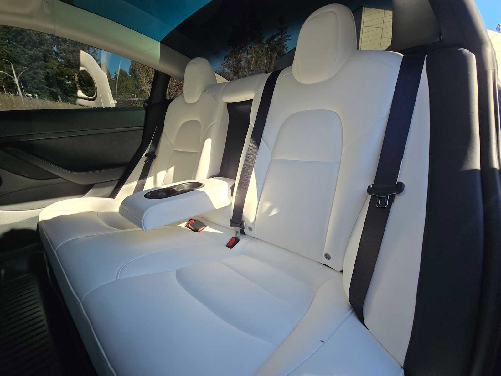 Used 2023 Tesla Model 3 Standard Range RWD image 17