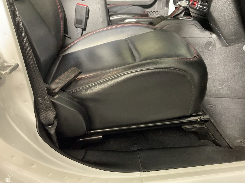 Used 2021 Jeep Wrangler Unlimited Rubicon image 38