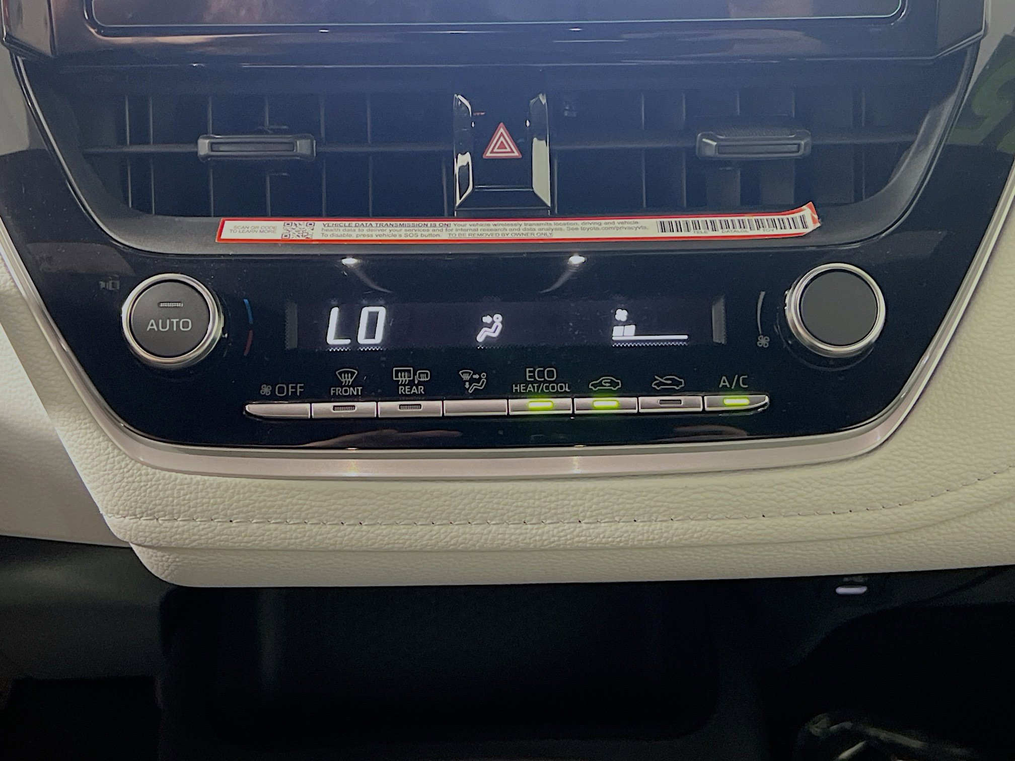 Used 2025 Toyota Corolla SE image 26