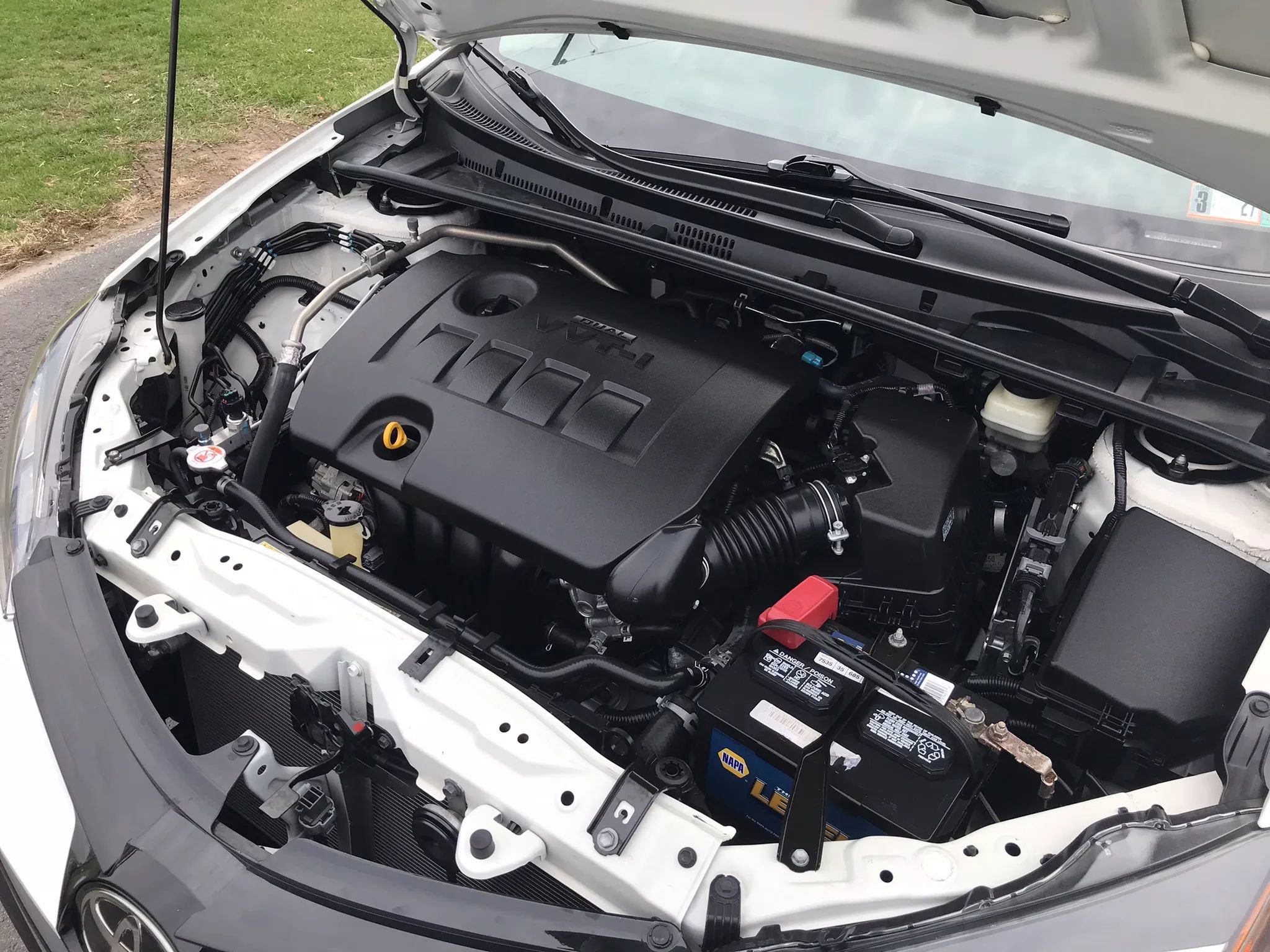 Used 2018 Toyota Corolla LE image 52