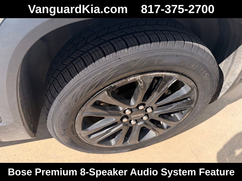 Used 2023 GMC Acadia SLT w/ Elevation Edition FWD image 11