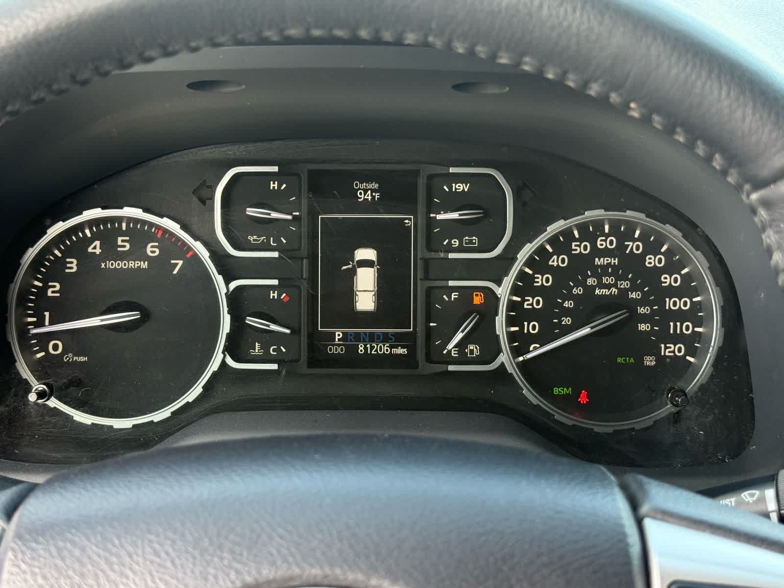 Used 2021 Toyota Tundra Limited w/ Limited Premium Package AWD/4WD image 20