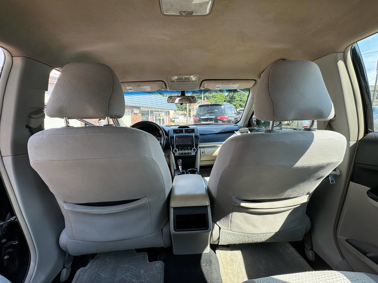 Used 2012 Toyota Camry LE image 29