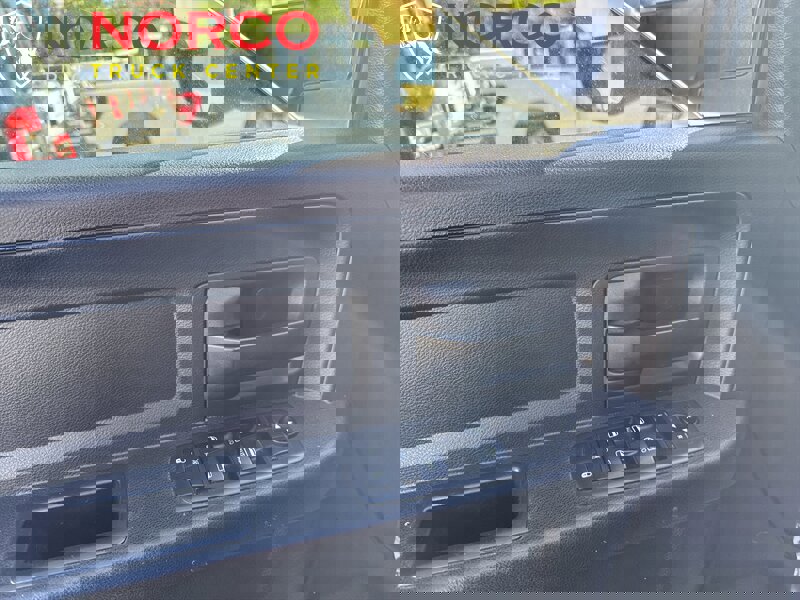 Used 2017 RAM 2500 Tradesman w/ Popular Equipment Group image 12