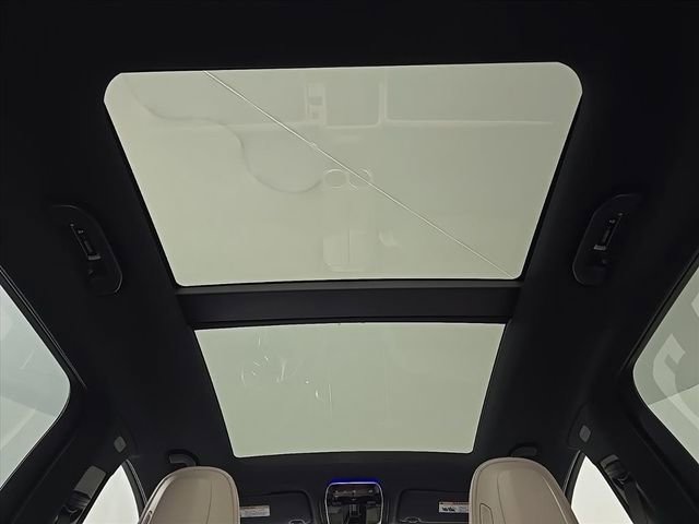 New 2026 Mercedes-Benz GLC 300 4MATIC image 14