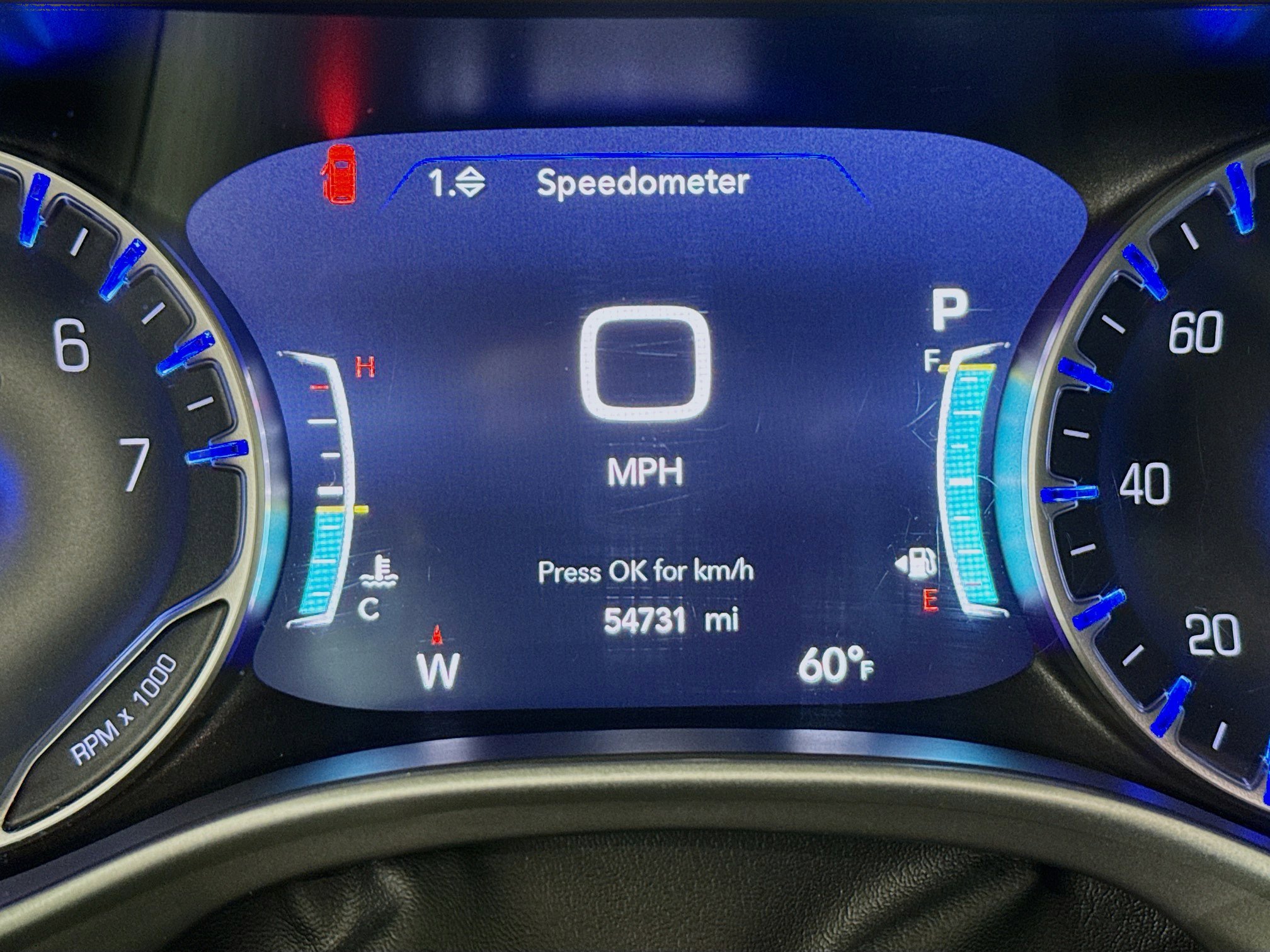 Used 2025 Chrysler Pacifica Select image 13