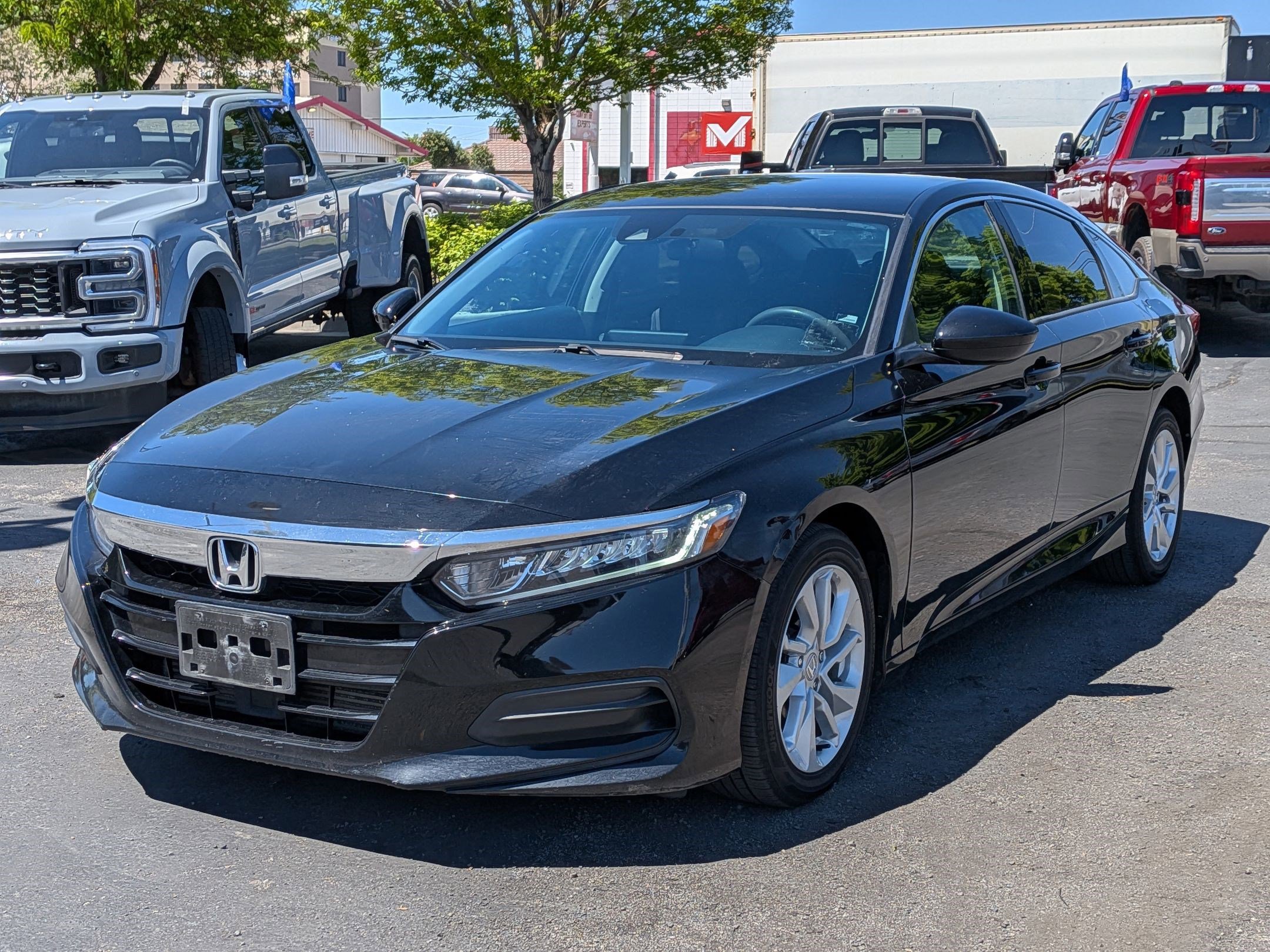 Used 2018 Honda Accord LX image 10