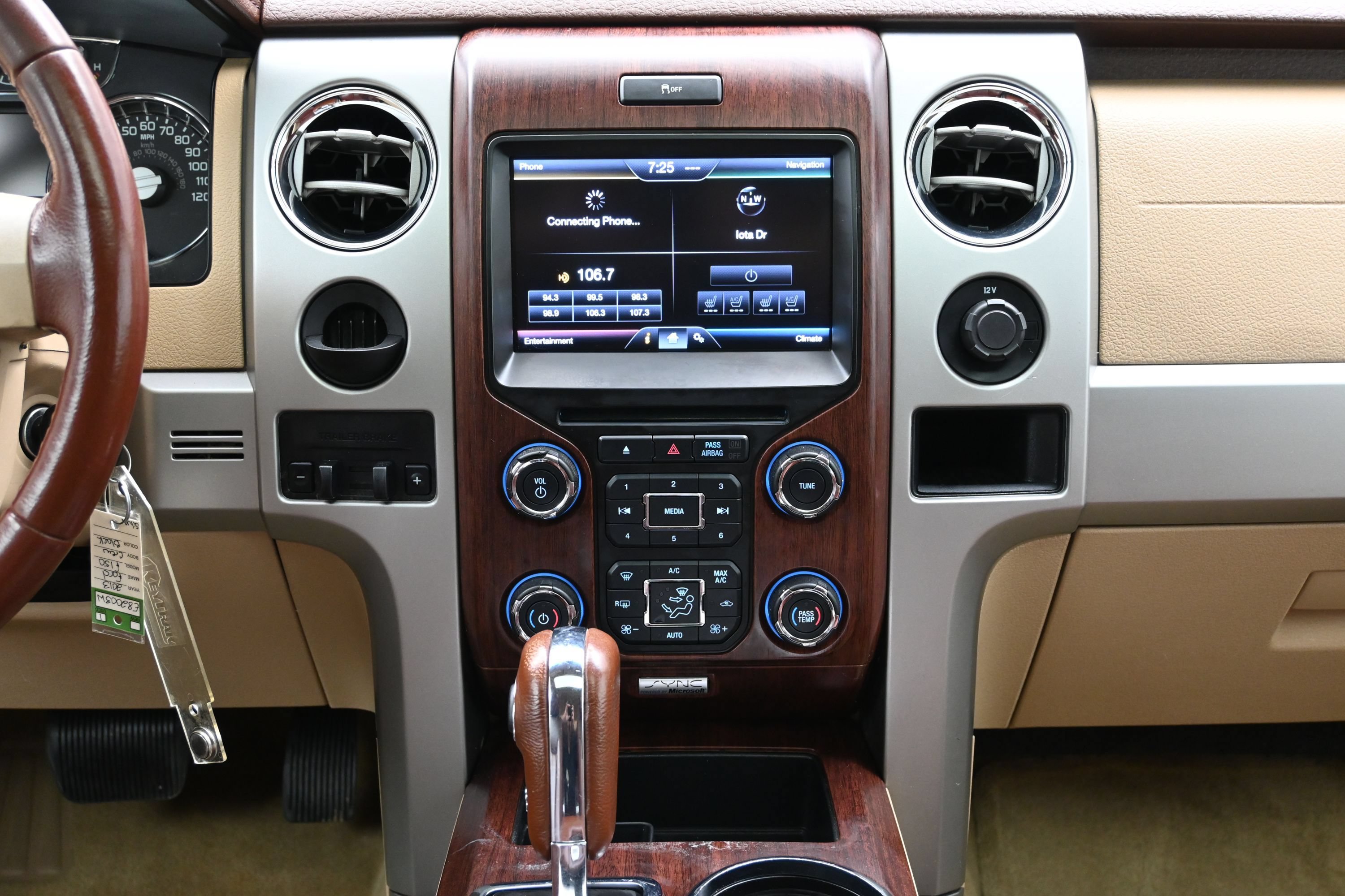 Used 2013 Ford F150 King Ranch w/ King Ranch Luxury Pkg RWD image 17