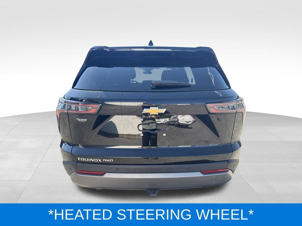 Used 2026 Chevrolet Equinox LT AWD/4WD image 8