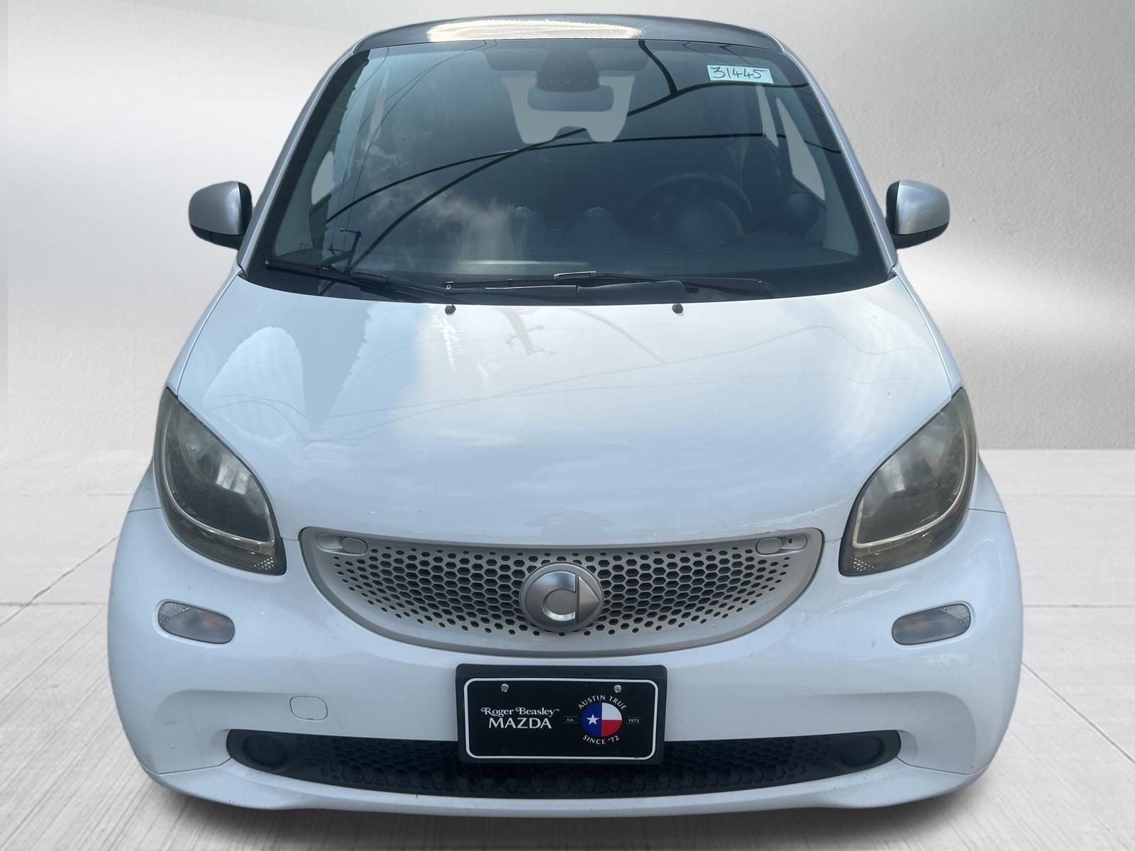 Used 2016 smart fortwo Prime RWD image 2