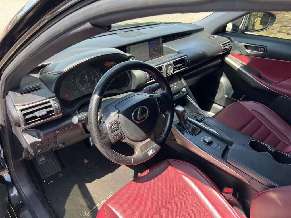 Used 2018 Lexus IS 350 F Sport image 10