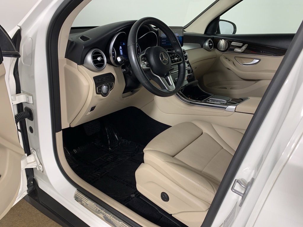 Used 2021 Mercedes-Benz GLC 300 image 21