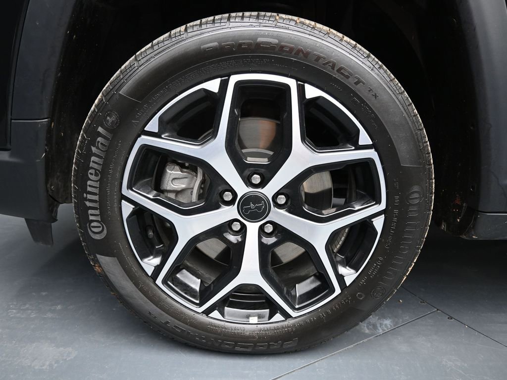 Used 2025 Jeep Compass Limited AWD/4WD image 10