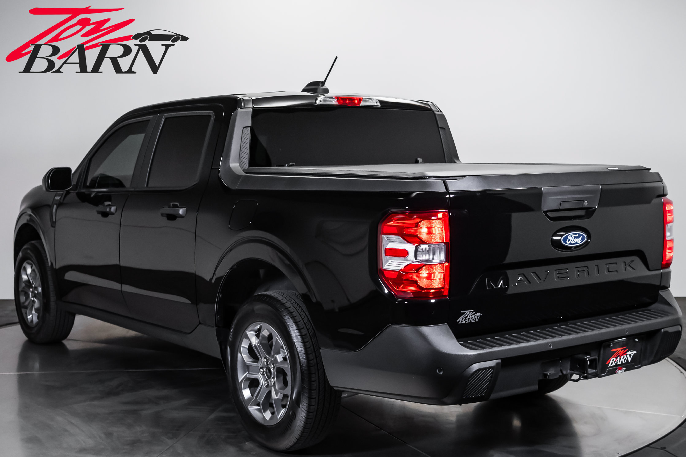 Used 2026 Ford Maverick XLT w/ Equipment Group 301A AWD/4WD image 3