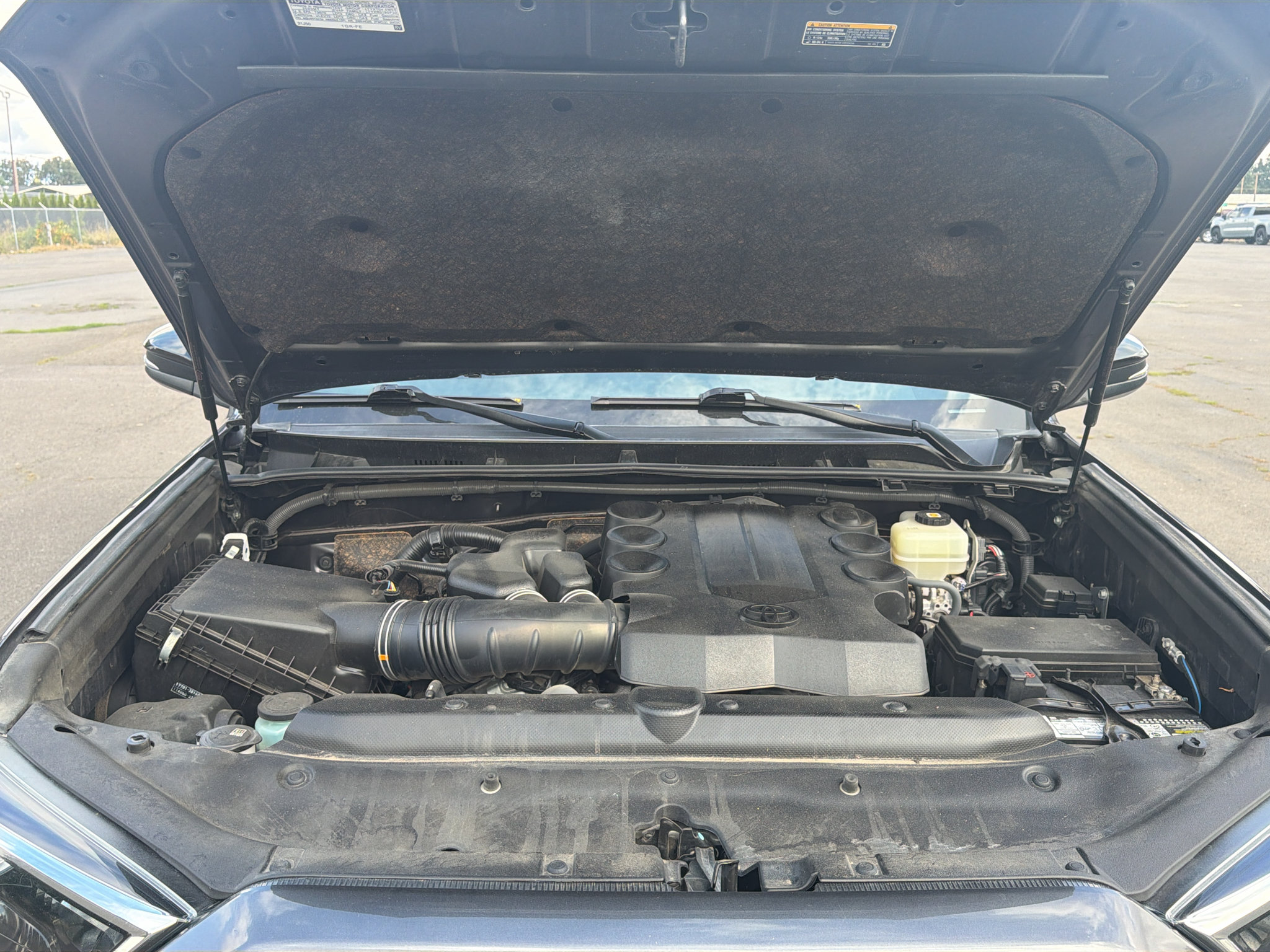 Used 2020 Toyota 4Runner Venture AWD/4WD image 10