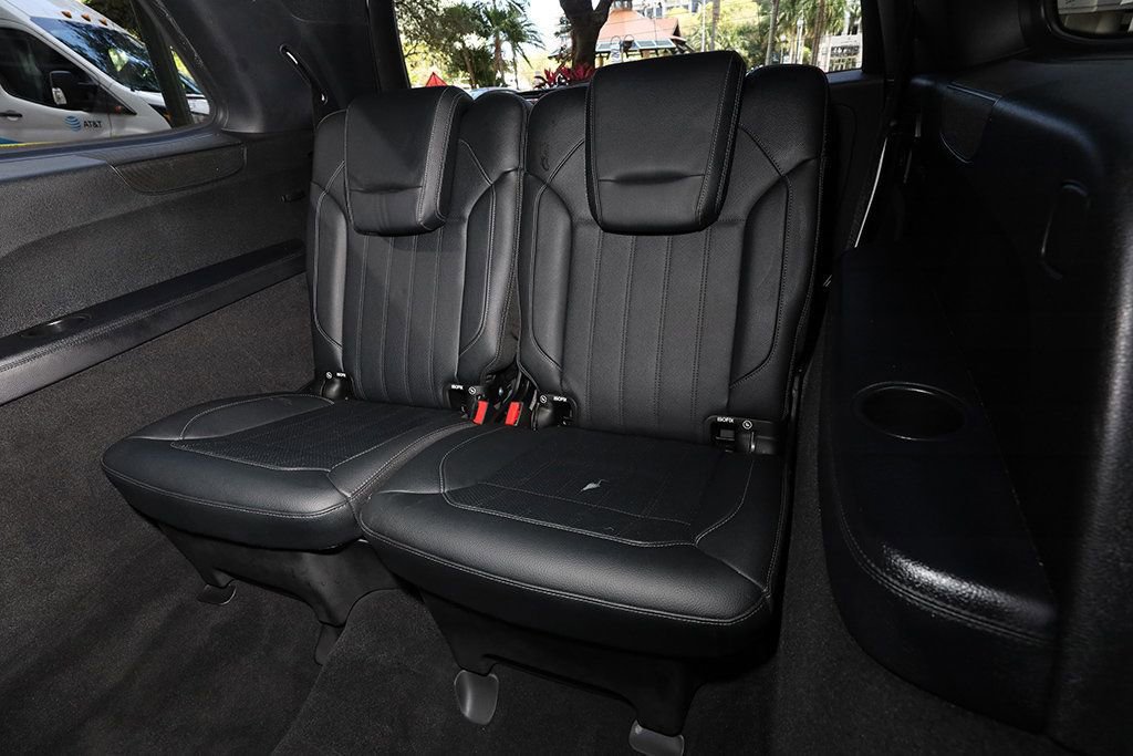 Used 2017 Mercedes-Benz GLS 450 4MATIC image 35
