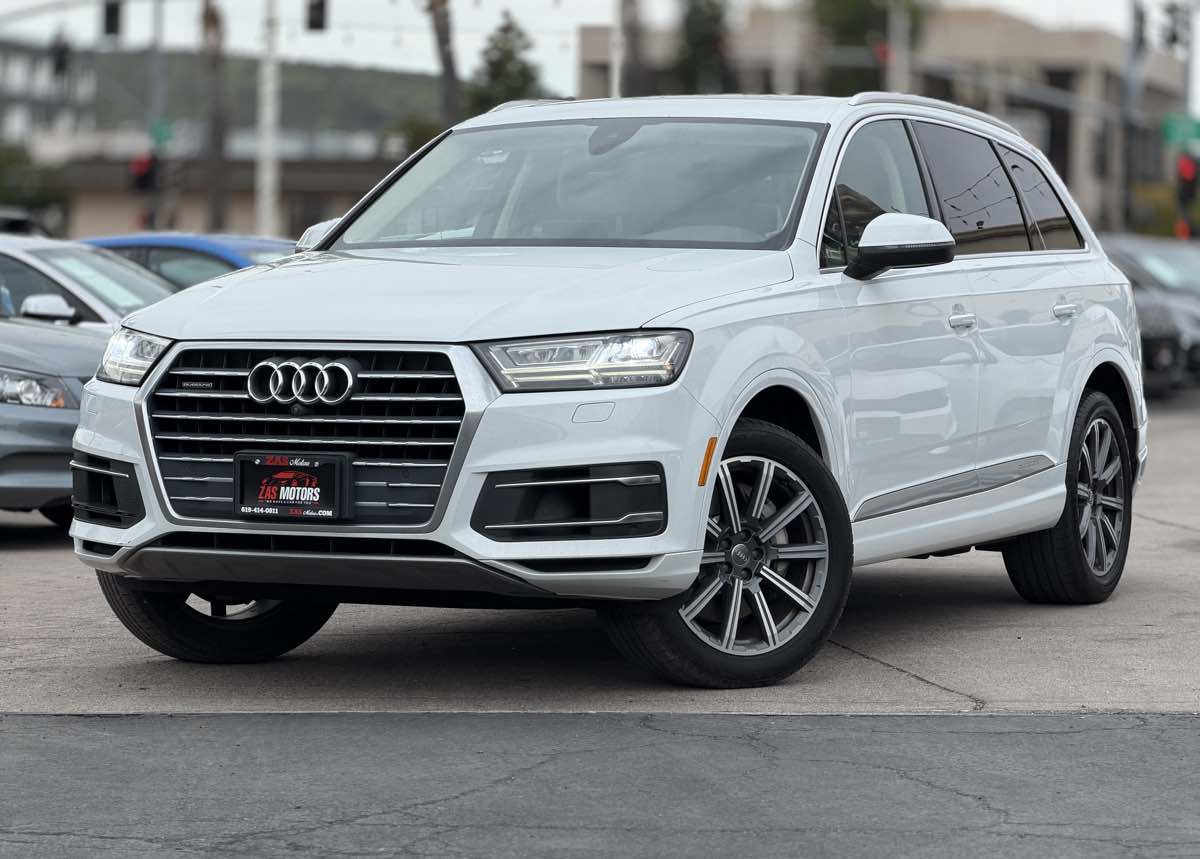 Used 2017 Audi Q7 3.0T Premium Plus w/ Premium Plus Package