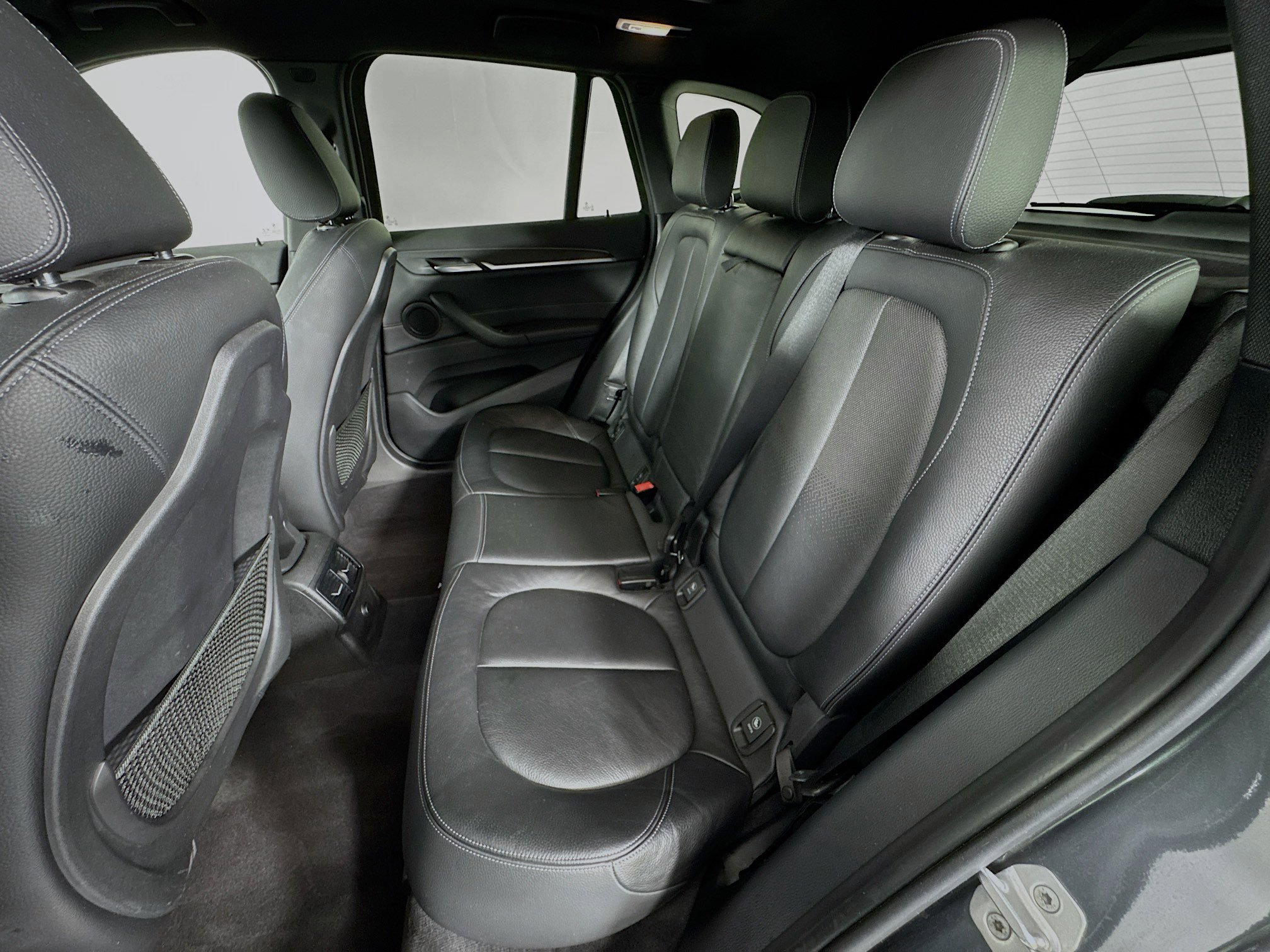 Used 2017 BMW X1 xDrive28i AWD/4WD image 25