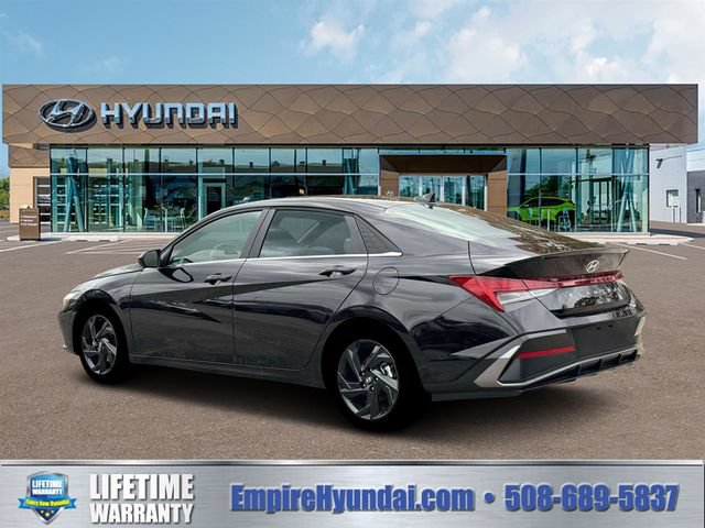New 2026 Hyundai Elantra SEL Sport Premium FWD image 4