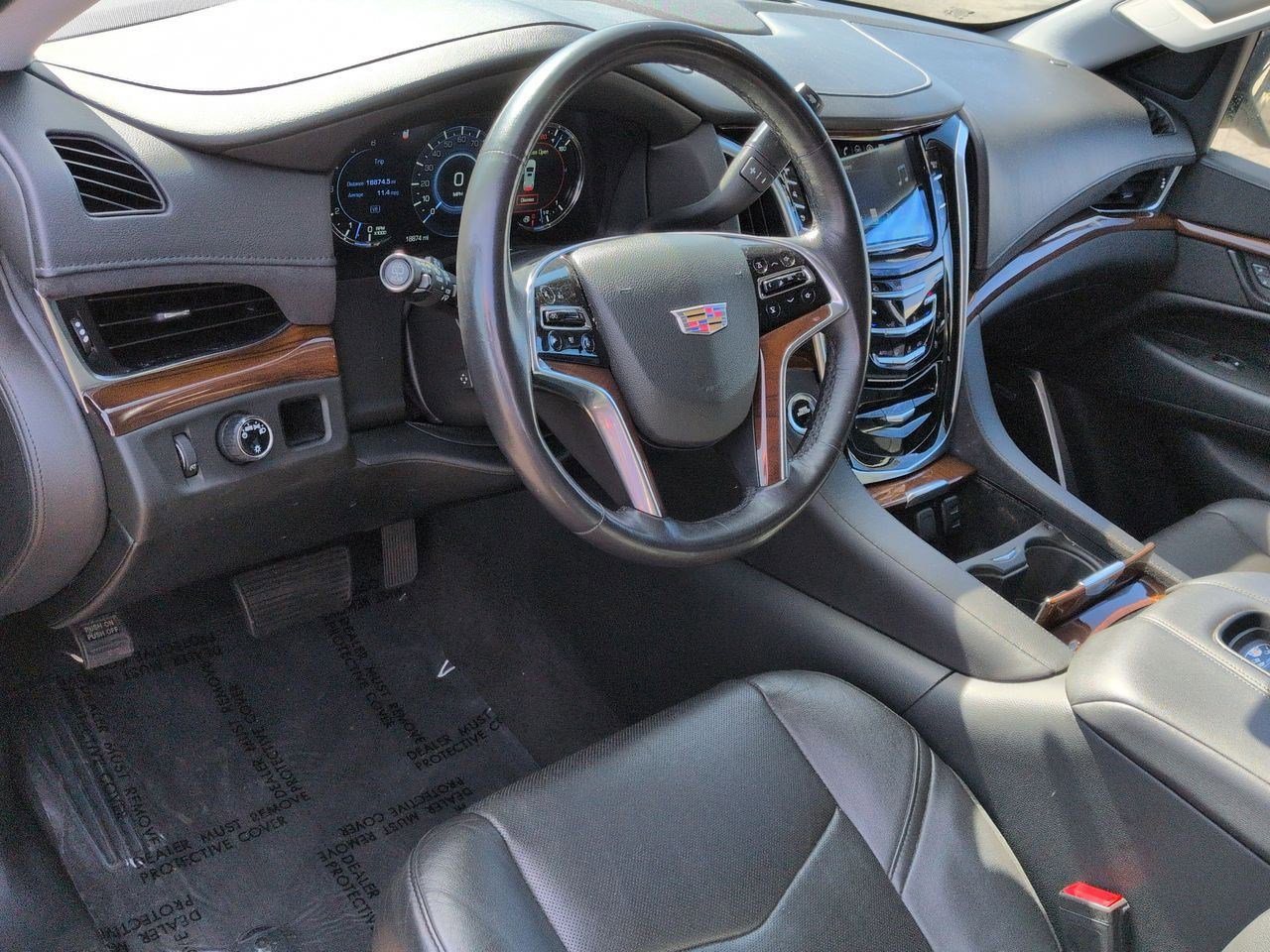 Used 2020 Cadillac Escalade ESV 2WD image 9