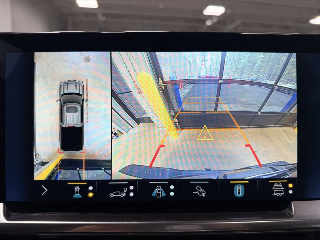 Used 2022 Chevrolet Silverado 1500 High Country w/ Z71 Off-Road Package image 45