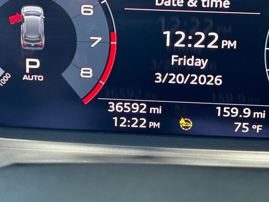 Used 2023 Audi Q3 2.0T Premium Plus w/ Premium Plus Package image 30