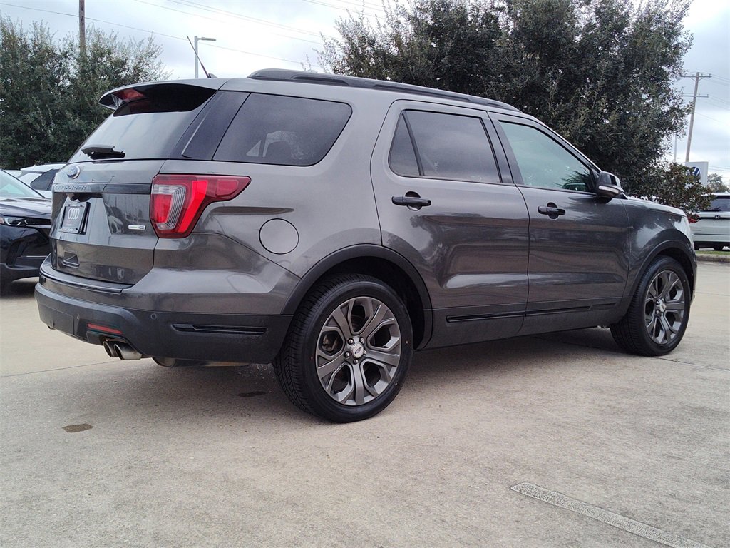 Used 2018 Ford Explorer Sport w/ Equipment Group 401A image 12