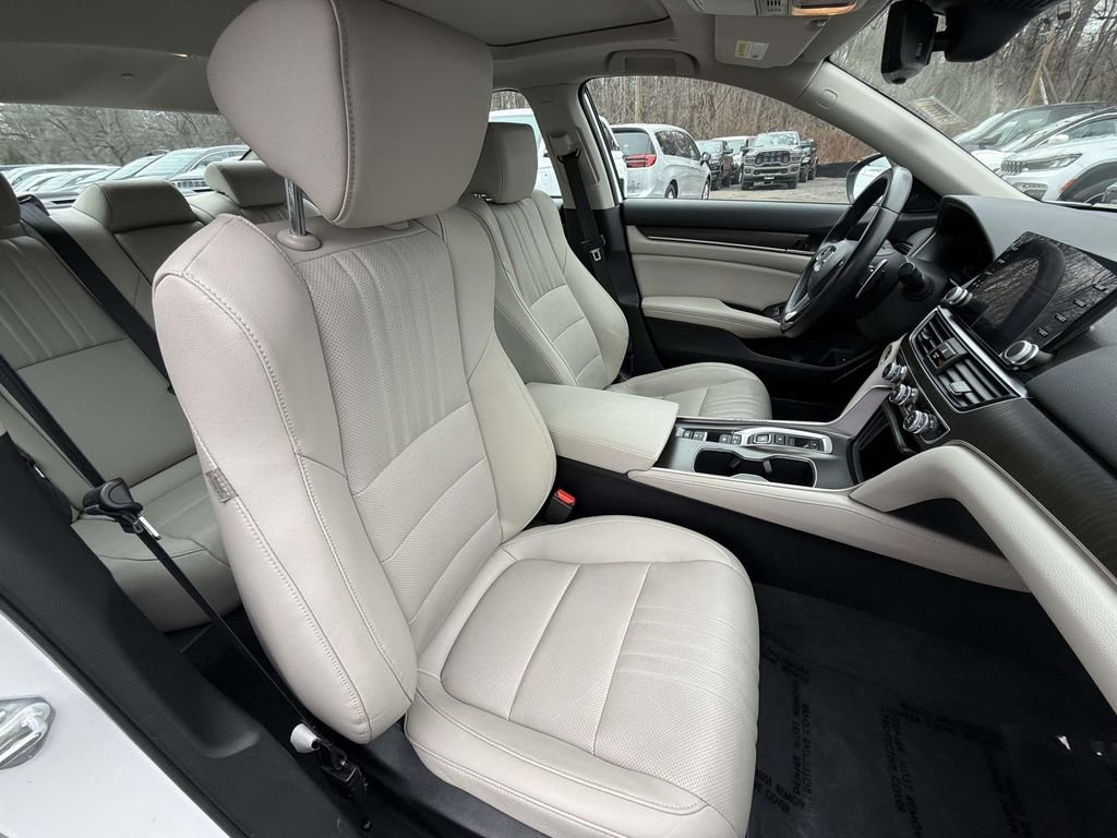 Used 2021 Honda Accord EX-L image 7