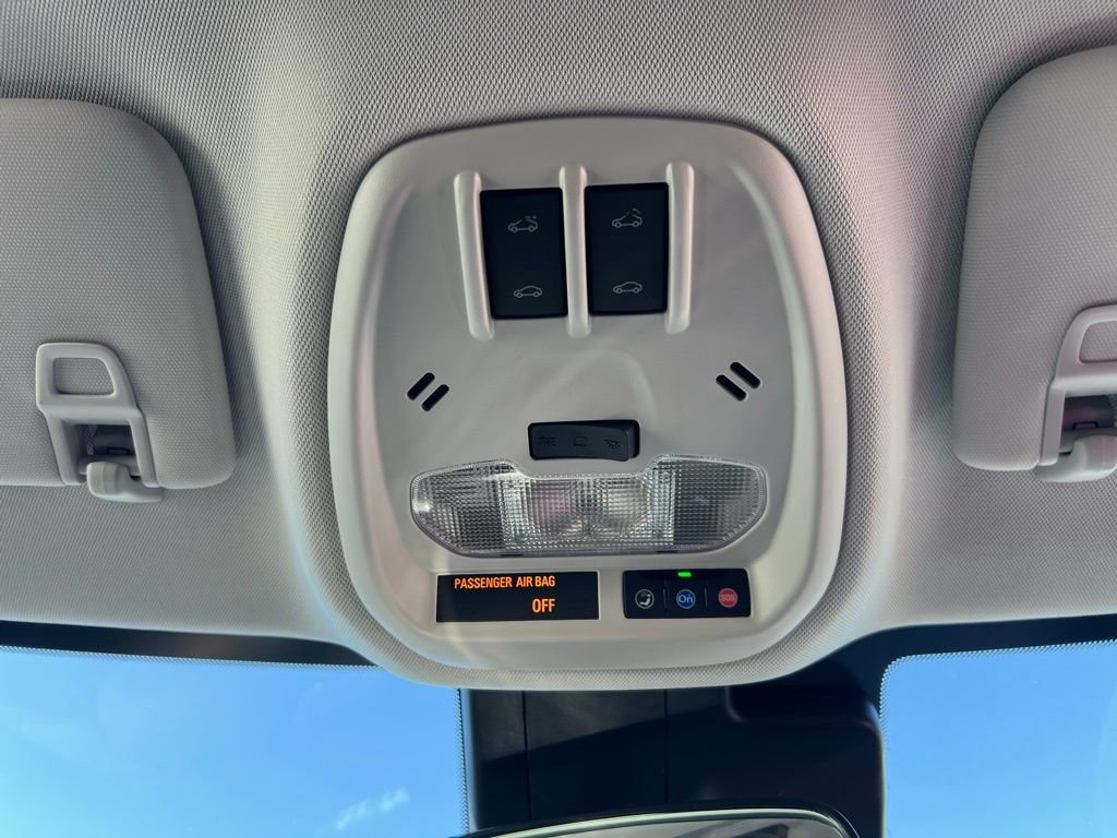 New 2026 Chevrolet Trax LT w/ Sunroof Package image 23