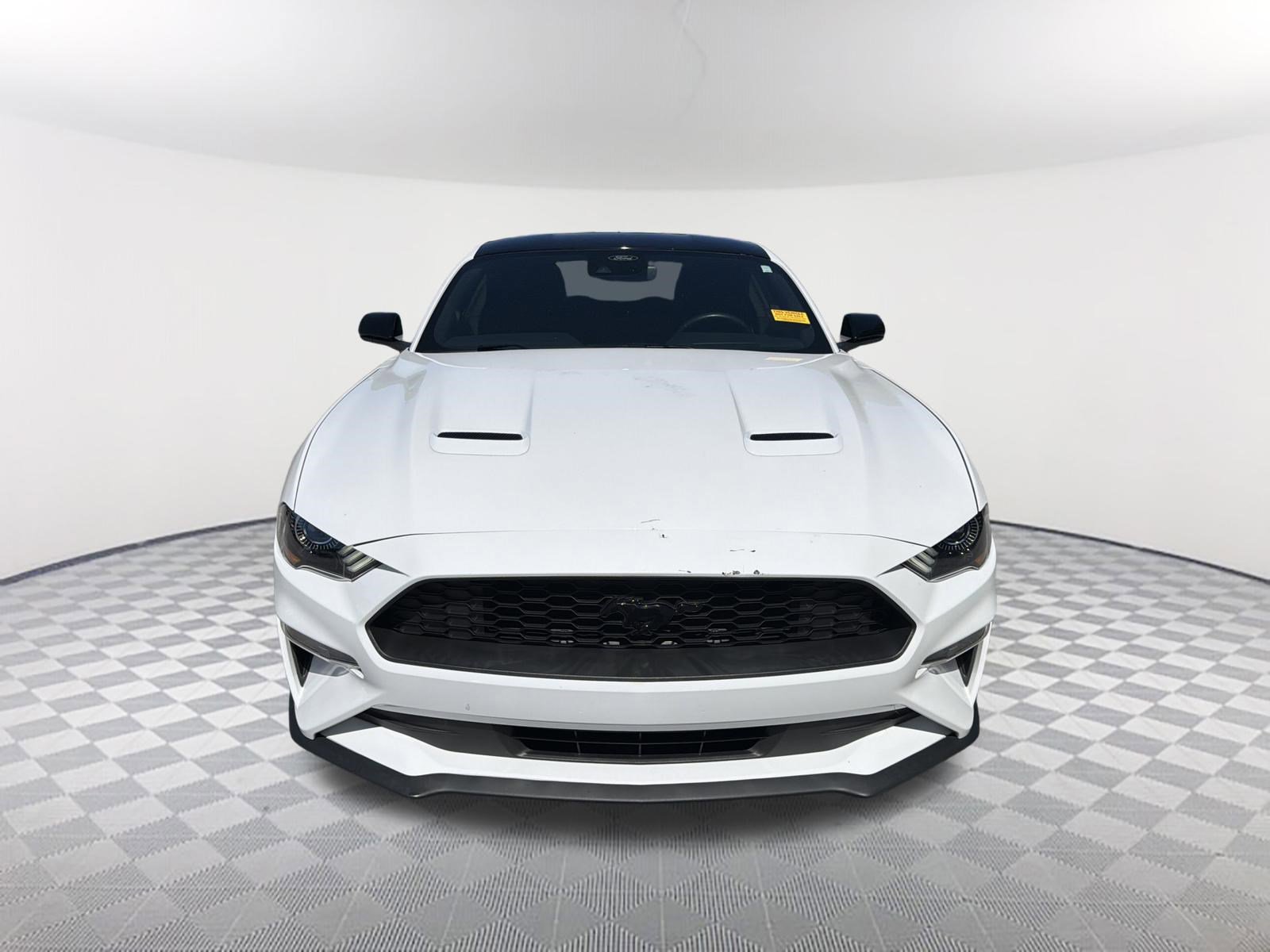 Used 2022 Ford Mustang Coupe w/ Equipment Group 101A RWD image 9