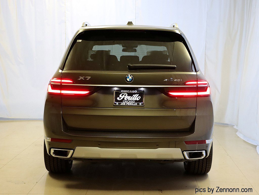 Used 2026 BMW X7 xDrive40i image 11