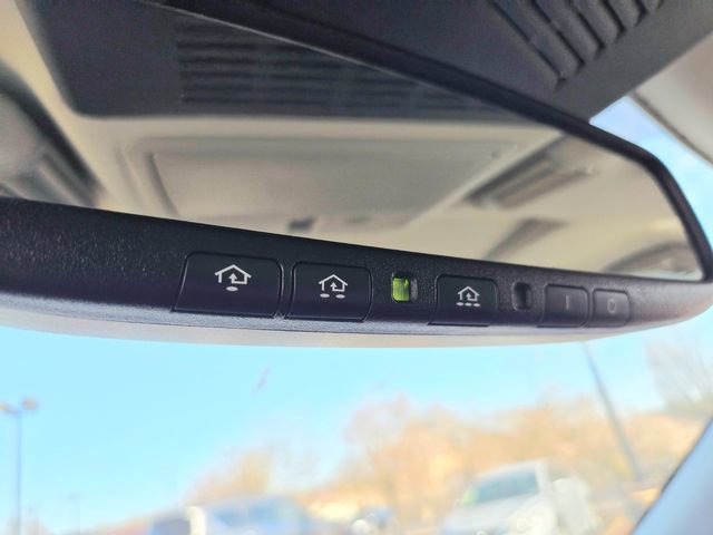 Used 2023 Nissan Armada SL w/ Captain's Chairs Package image 39