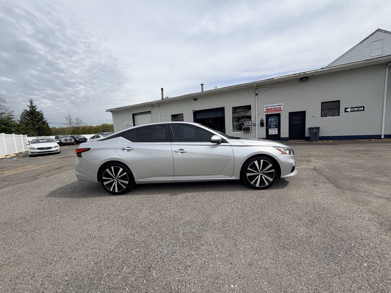 Used 2020 Nissan Altima 2.5 SL FWD image 41