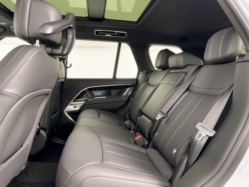 New 2026 Land Rover Range Rover SE AWD/4WD image 25