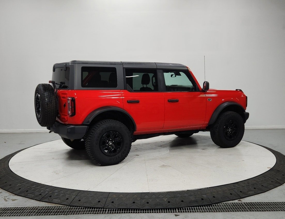 Used 2022 Ford Bronco Wildtrak image 7