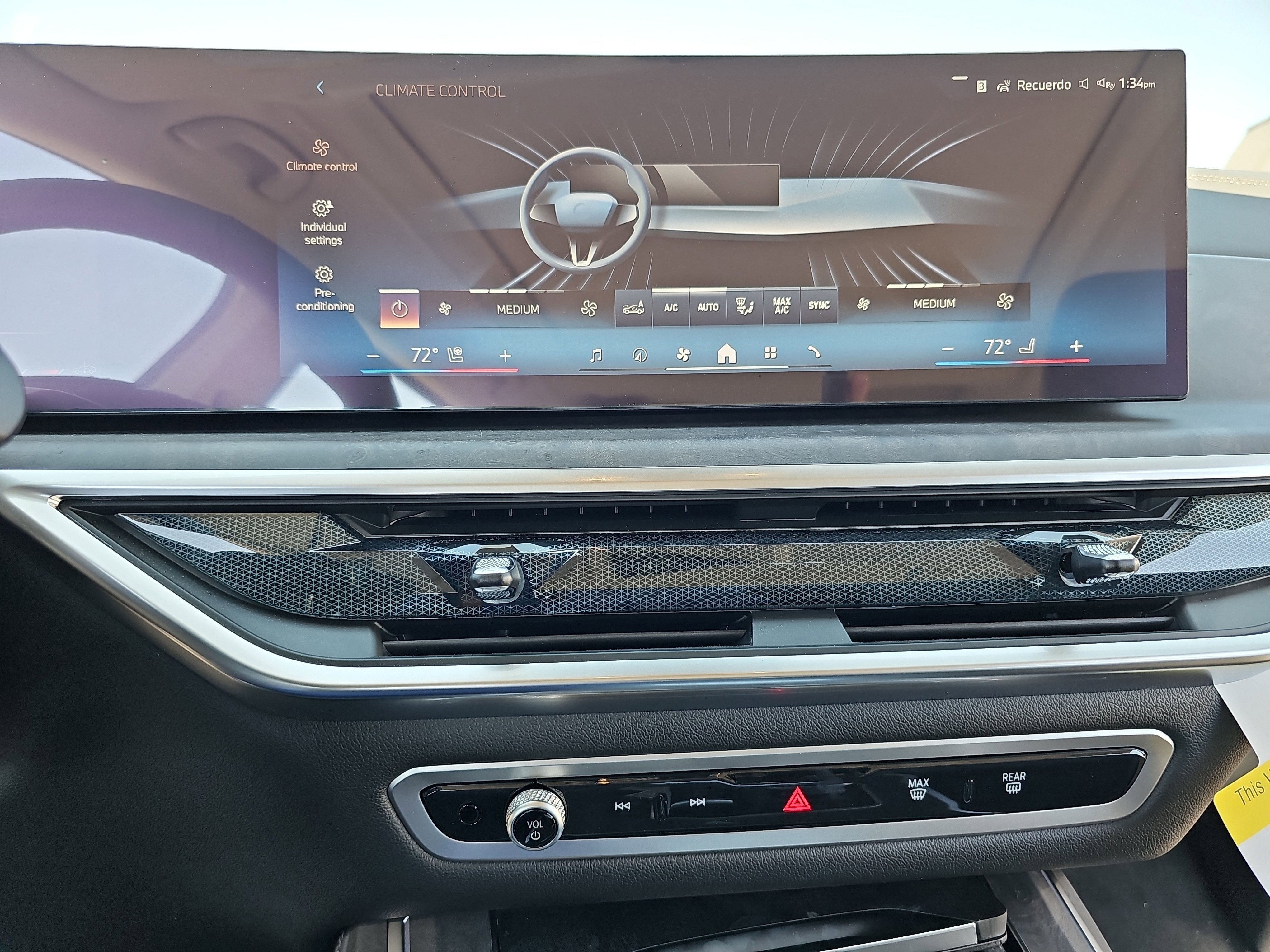 New 2026 BMW X7 xDrive40i w/ Premium Package image 26