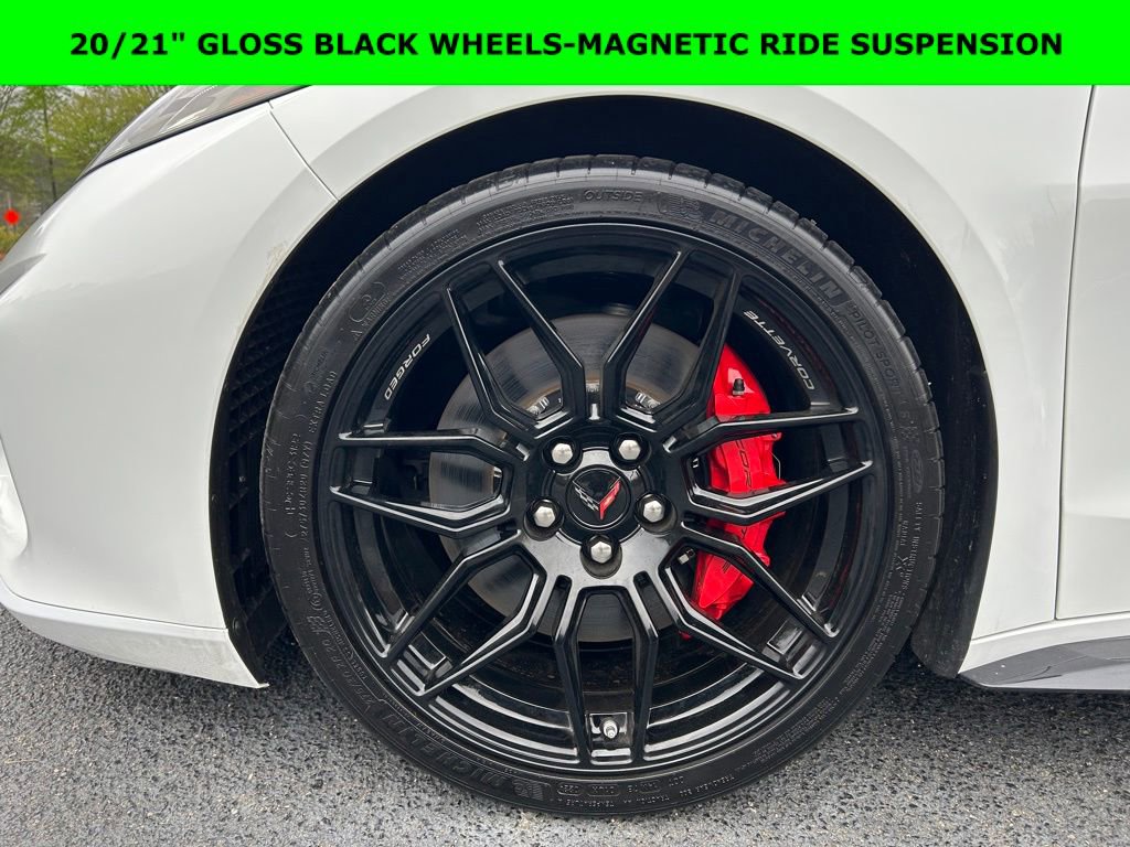 Used 2024 Chevrolet Corvette Z06 RWD image 2
