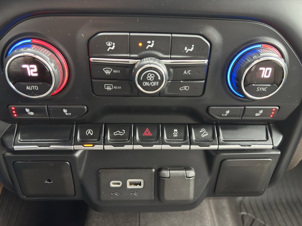 Used 2020 Chevrolet Silverado 1500 RST image 24