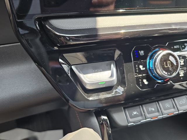 New 2026 GMC Sierra 1500 AT4 w/ Technology Package AWD/4WD image 24