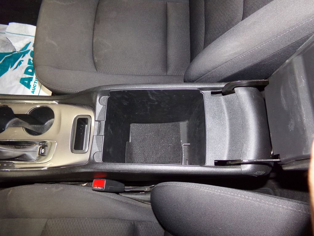 Used 2023 Chevrolet Malibu LT w/ Driver Confidence Package image 21