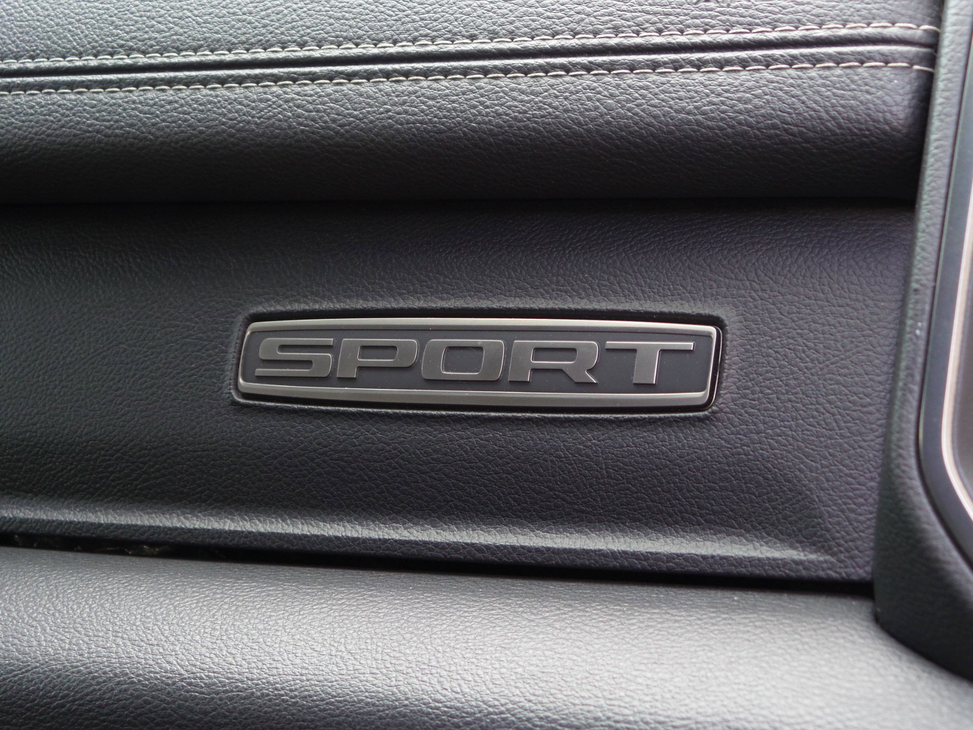 Used 2019 RAM 1500 Sport w/ Level 2 Equipment Group AWD/4WD image 14