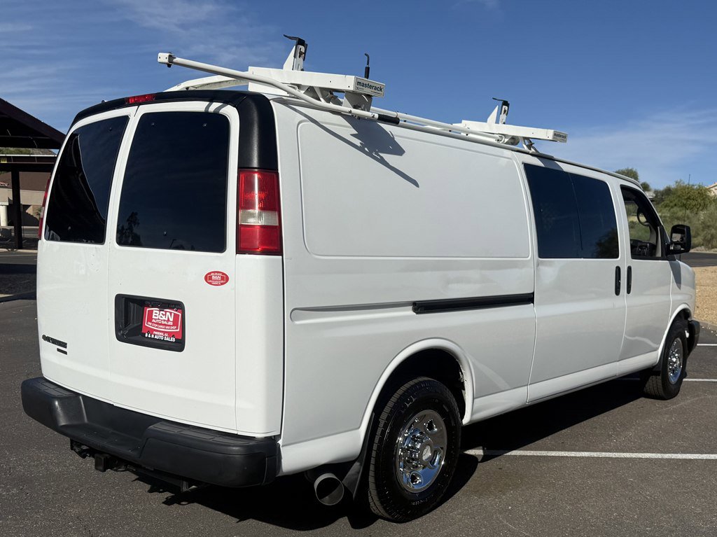 Used 2014 Chevrolet Express 3500 Extended image 4