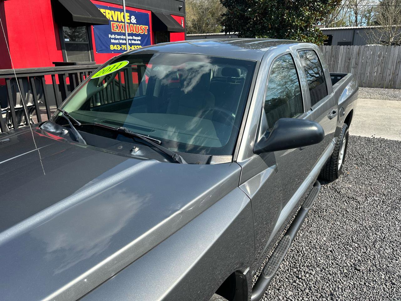 Used 2011 Dodge Dakota Big Horn image 4