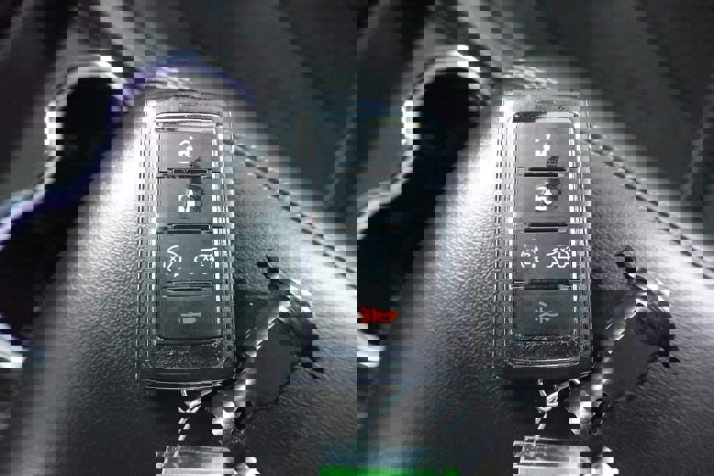 Used 2023 Jeep Grand Cherokee L Altitude image 21