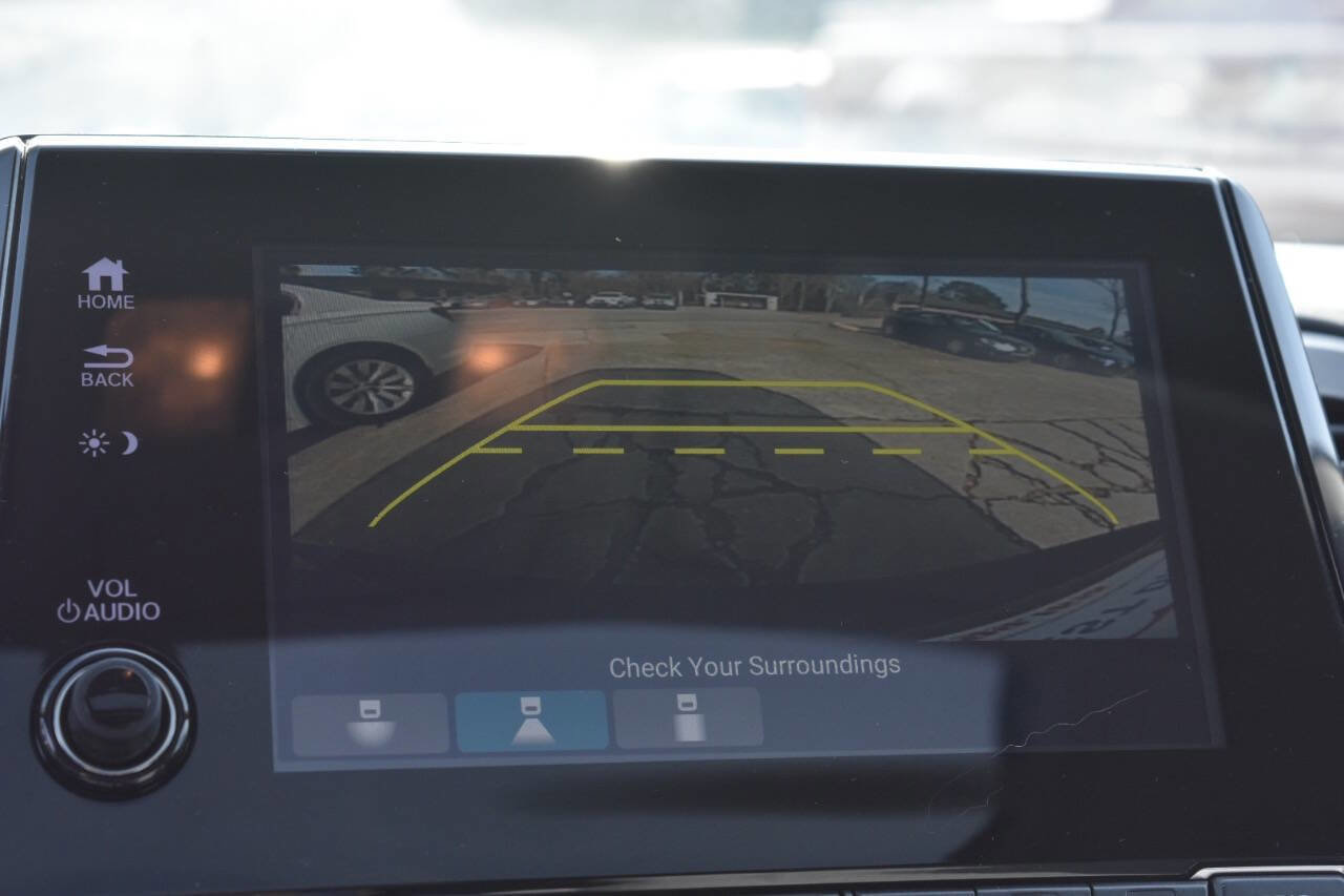 Used 2017 Nissan Pathfinder S image 73