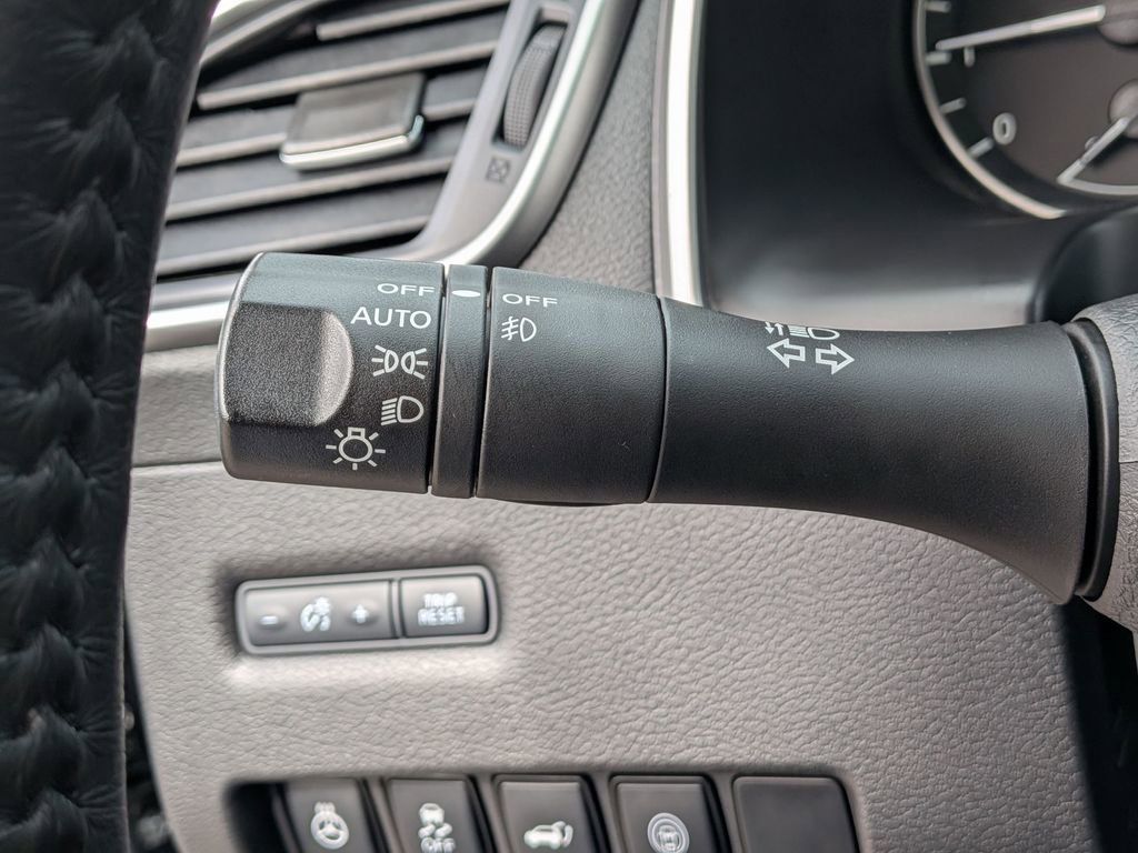 Used 2024 Nissan Murano SL image 18